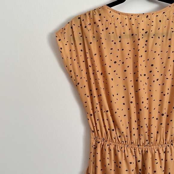 💚 BCBGeneration Yellow Polka Dot Faux Wrap Cap Sleeve Dress - Picture 9 of 9
